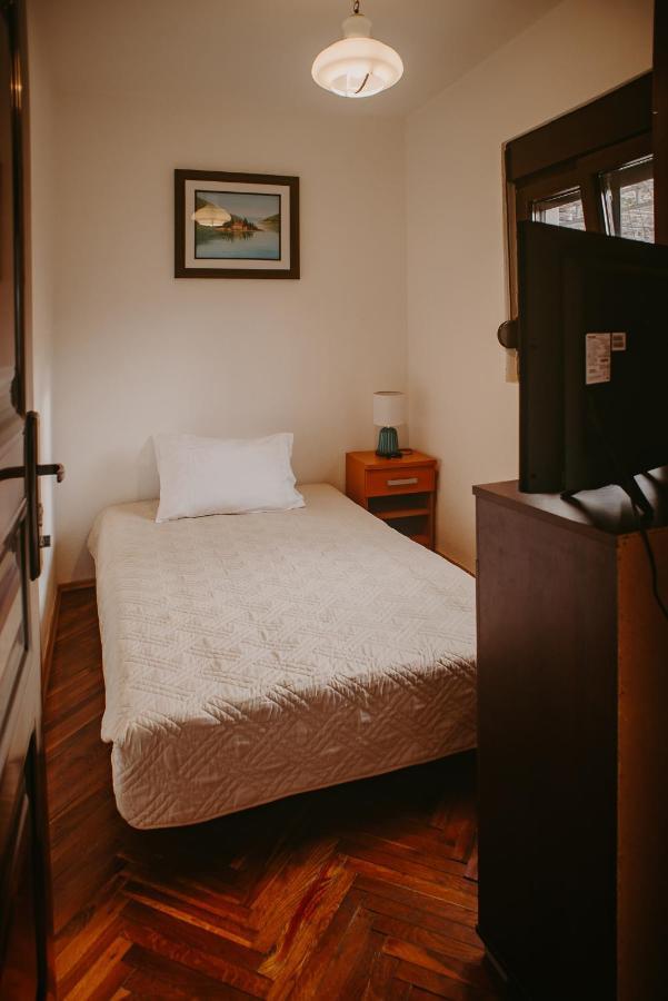 Appartement Azure Adriatic à Kotor Extérieur photo