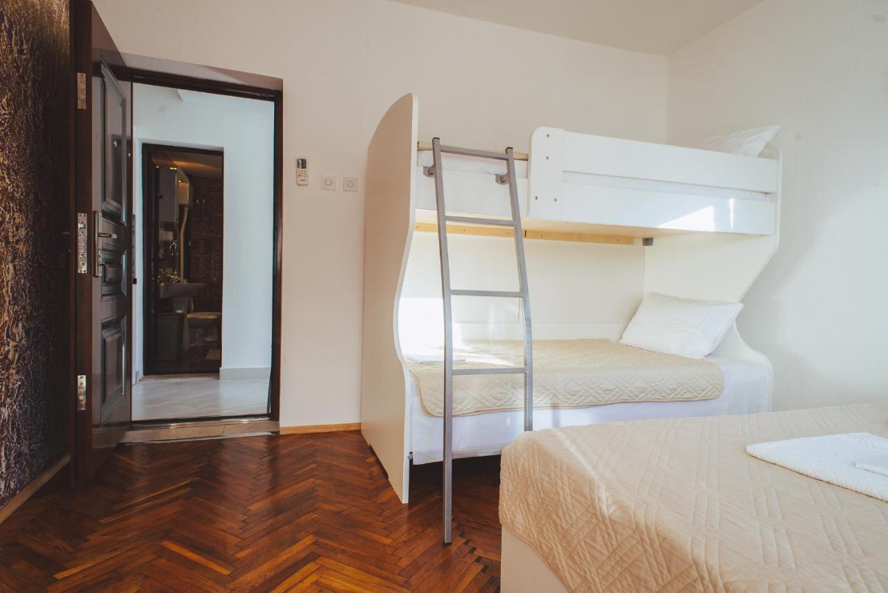 Appartement Azure Adriatic à Kotor Extérieur photo