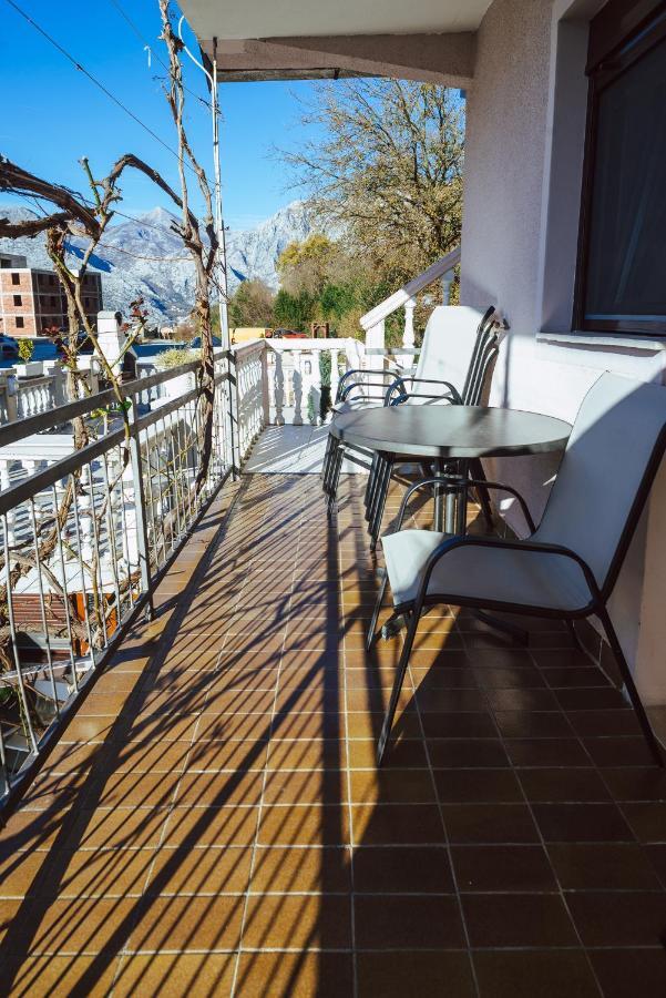 Appartement Azure Adriatic à Kotor Extérieur photo